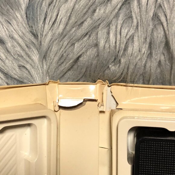 The Tale of Peter Rabbit and Benjamin Bunny (VHS, 1993) - Picture 9 of 10